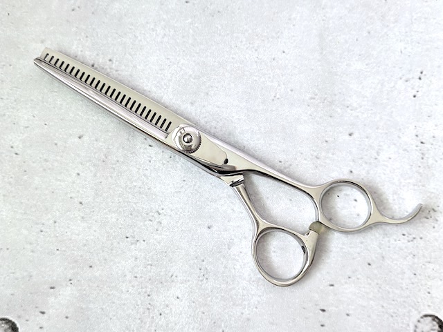 【中古セニング】  無印 逆刃 （カット率60~80%) 　理美容用  セルフカット用