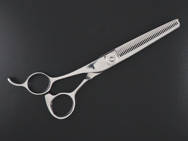 【中古セニング】タックル(左利き用・カット率25～30%）美容師用 理容師用 セルフカット用