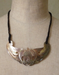 MOPホヌネックレス