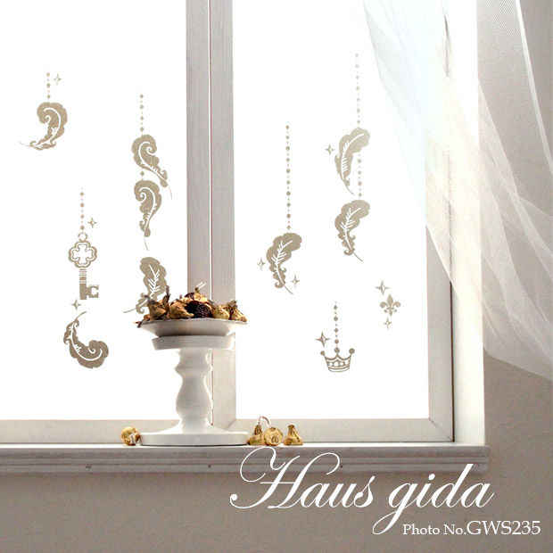 【ガラス専用ステッカー　きらきら羽のオーナメント】すうーっと貼ってはがせる【ゆうパケット対応　A4サイズ 国産 シルクスクリーン印刷】