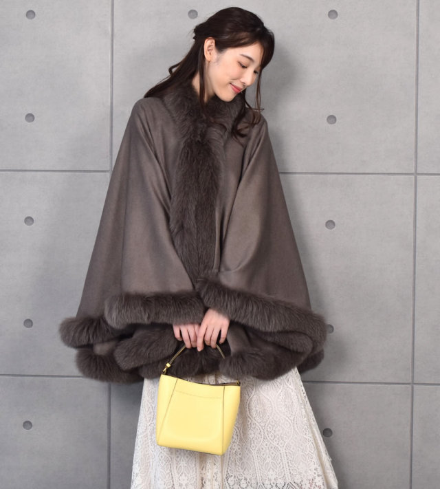 レディースファション カシミヤケープ