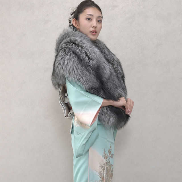 25％OFF会員価格適用外】日本製 SAGA シルバーフォックス ストール  