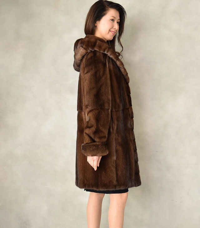 SAGA デミバフ ミンク フーデッド コート (M2713） 