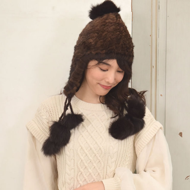 ❤️【未使用美品】カナダ製ミンク毛皮 耳/首付き帽子 紛らわし