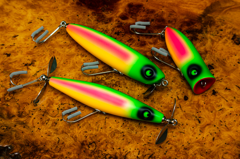 １９２５ x HeadHunters 別注色『蛍光チャブレインボーファイアー』ルアー各種