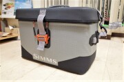 SIMMS 『DRY CREEK BAOT BAG LARGE』