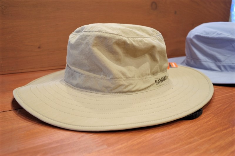 SIMMS 『SUPERLIGHT SOLAR SOMBRERO』