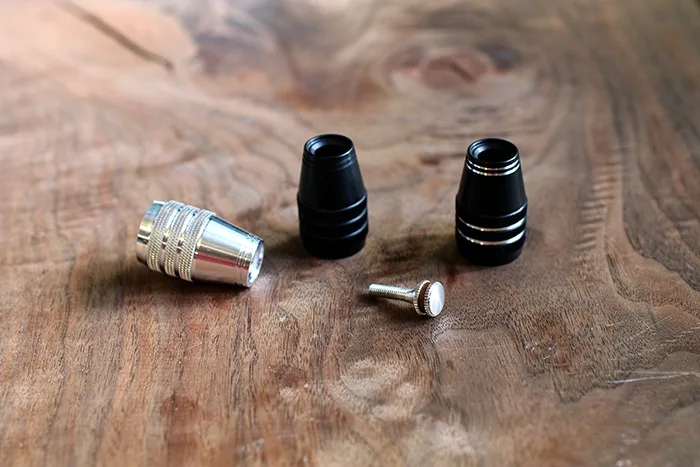 津波ルアーズ『Head Cap & Stopper Screw(オリジナル・ヘッドキャップ & ストッパースクリュー)』