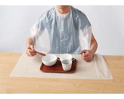 使いきり食事用エプロン / 0３9-５00000-00　５0枚入