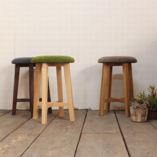 ファブリックまるスツール (無垢材×ファブリック)
