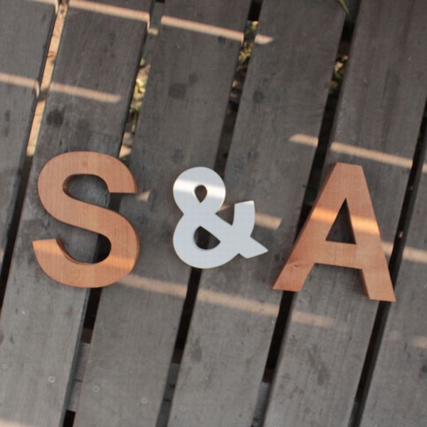 無垢・ゴシック体