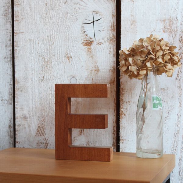 無垢・ゴシック体