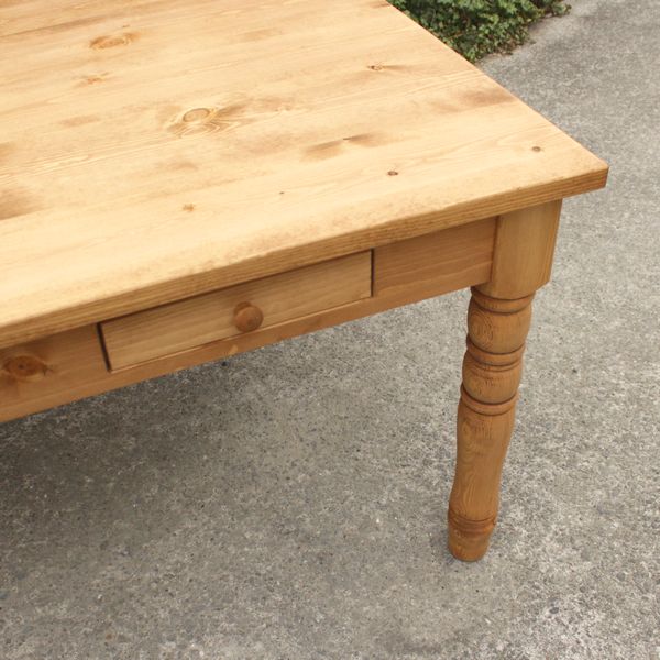 ろくろ脚ダイニングテーブル・引き出し付き・120cm×80cm