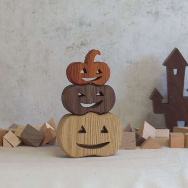 かぼちゃ・３段 オブジェ｜【期間限定販売】ハロウィン 置物 飾り ジャックオランタン