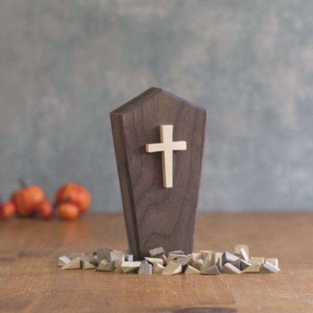 棺(ひつぎ)オブジェ｜ハロウィン 棺桶 ドラキュラ 置物 おばけ 十字架