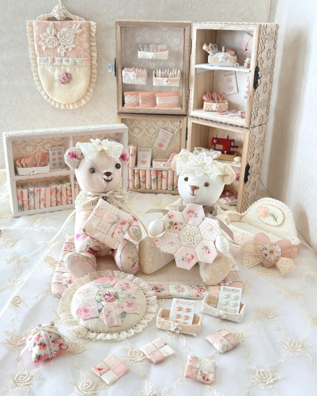 【オリジナルキット】【テディベア】【パッチワーク】【こねこ便】ハートフィールドベア　ロージーちゃん＆ほわいてぃちゃん