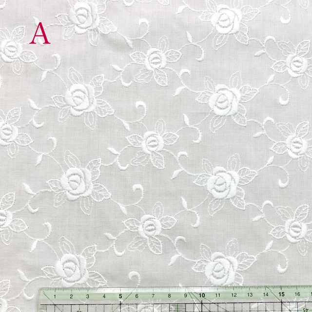 【刺しゅう生地】【花柄】【ホワイト】【手作りマスク】【YUWA】【メール便可】　花柄刺しゅう生地　白　50ｃｍｘ110ｃｍ