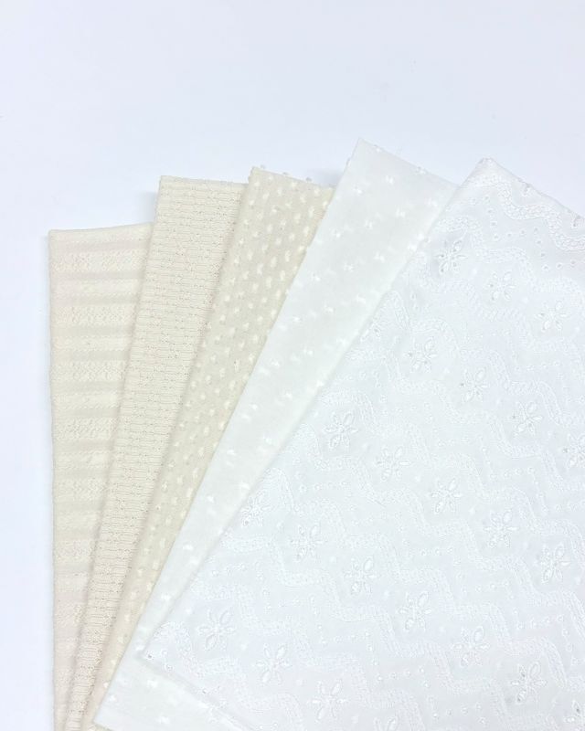 【パッチワーク】【花柄生地】【生成り】【優しい色合いの生地】【送料無料】【カットクロスセット】 ハートフィールドカラーのカットクロスセット　ホビーショー2026特別企画