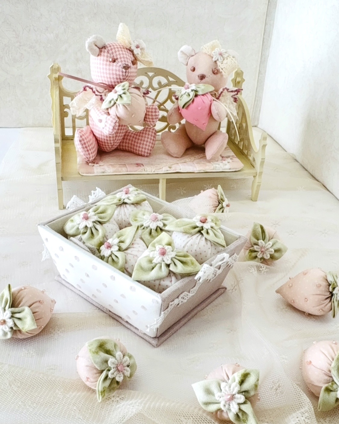 【オリジナルキット】【コラボ企画】【イチゴ】【カルトナージュ】【テディベア】【送料無料】私のお気に入り　ストロベリーバスケット＆ストロベリーベア