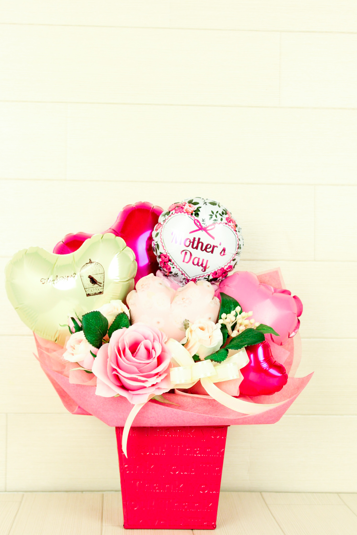 おしゃれなママへ　ローズをテーマにしたフレンチカジュアル　母の日プレゼント「ローズガーデン」 hm0024