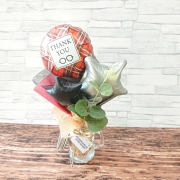 NEWコレクション　インザボトル　シリーズ　男性へのプレゼント　小さめ花束タイプ　「メガネ&レッドチェック　バルーンギフト」 ｓｐ0037