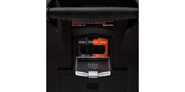 特価！Spektrum DX6e 6-チャンネル DSMX 送信機 【SPMR6655】