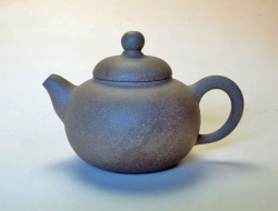 【宜興紫砂壺】吉祥壺【呉 竹偉】