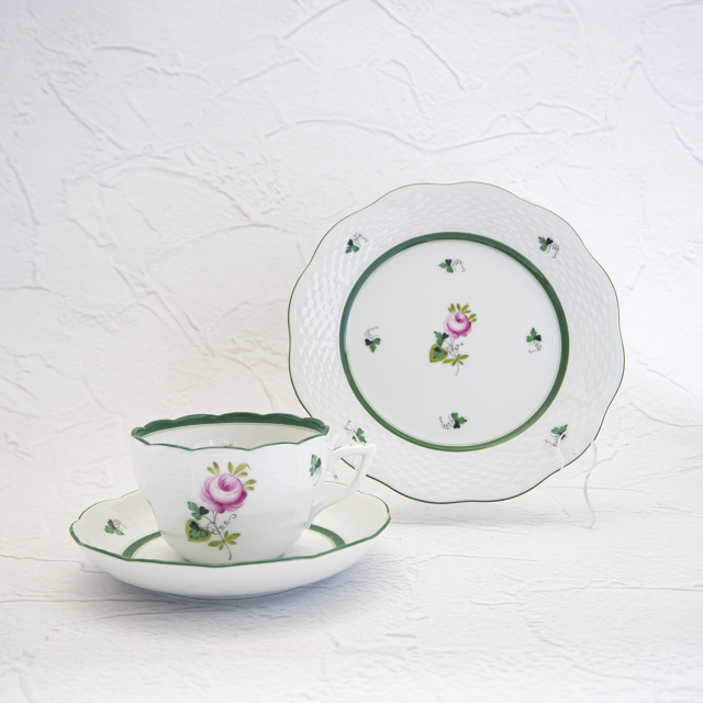 ヘレンド 定価77000円 ティーカップ＆ソーサー、デザートプレート ペア オータムフェア 2025