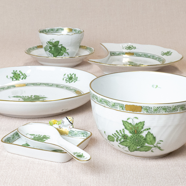 アポニー・グリーン] クレセントディッシュ