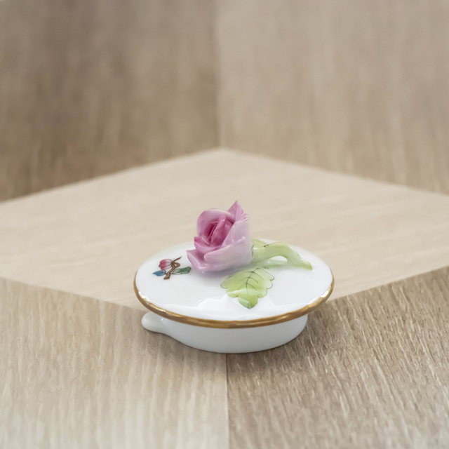 Vendula ビクトリア朝のティールームキーチャーム Vendula Heritage - Victorian Tea Rooms Key Charm – DiJore