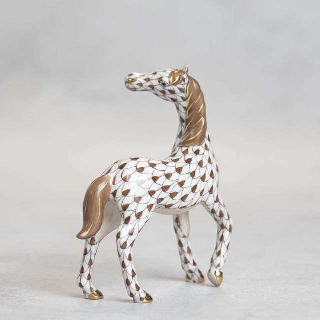 DA1286ヘレンド　herend 馬　ペガサス　置物　陶器 DA1286ヘレンド herend 馬 ペガサス 置物 陶器 - メルカリ