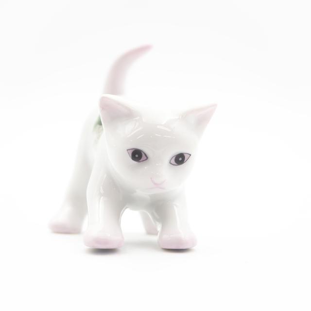 ウィーンの薔薇] 子猫 ハンティング