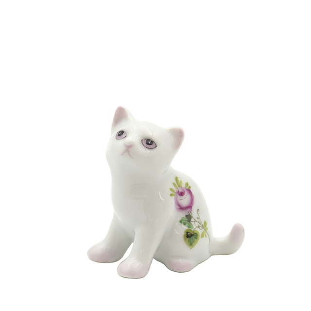 ウィーンの薔薇] 子猫 ルッキングアップ