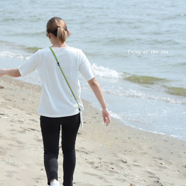 スマホ 肩掛け ストラップ スマホショルダー 紐 手ぶら 女子 アウトドア 身軽 軽量