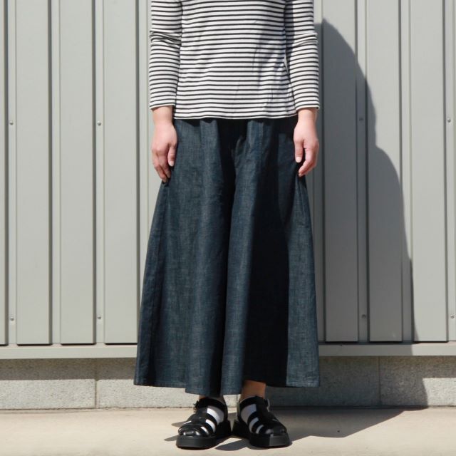 デニムスカーチョ