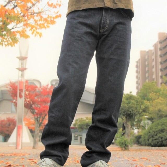 ワンウォッシュデニムパンツ