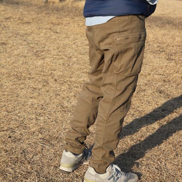 カジュアルレスキューパンツ