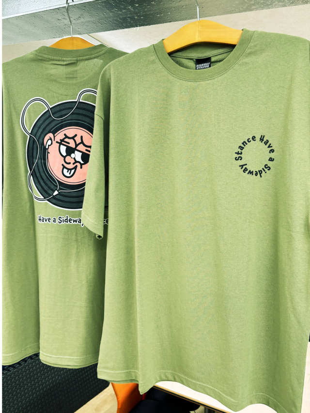 プリントTシャツ