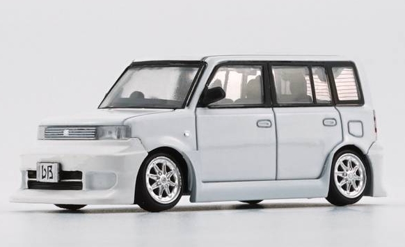 BM CREATIONS 1/64 トヨタ 2000 bB ホワイト RHD