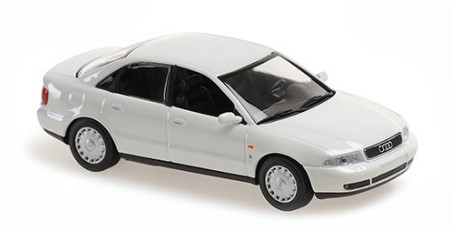 Audi A4 Avant ホワイト ミニカー Minicar 1/43 Mini Champs Audi 4Th Generation A4 Avant Late