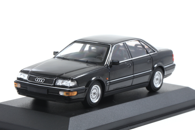 MAXICHAMPS 1/43 Audi V8 1988 black met.