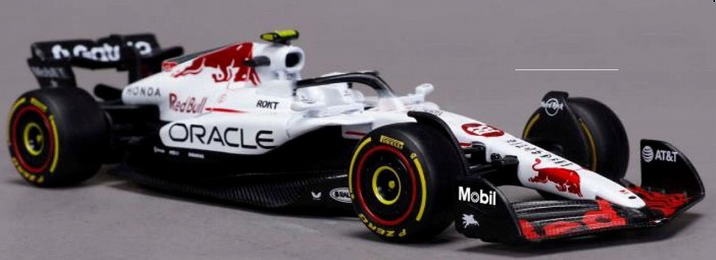BURAGO 1/43 オラクル レッドブル レーシング RB21 2025 日本GP No,22 Y.角田 ドライバー付 クリアケース