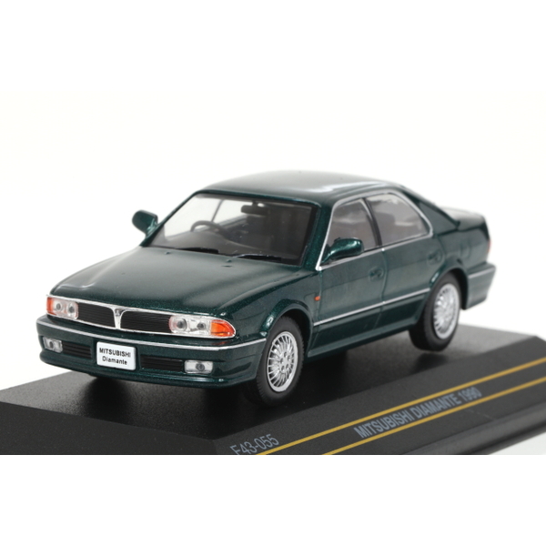 1/43スケール ホワイトF10ディアマンテワゴン Amazon | ハイストーリー DIAMANTE WAGON 1993 三菱