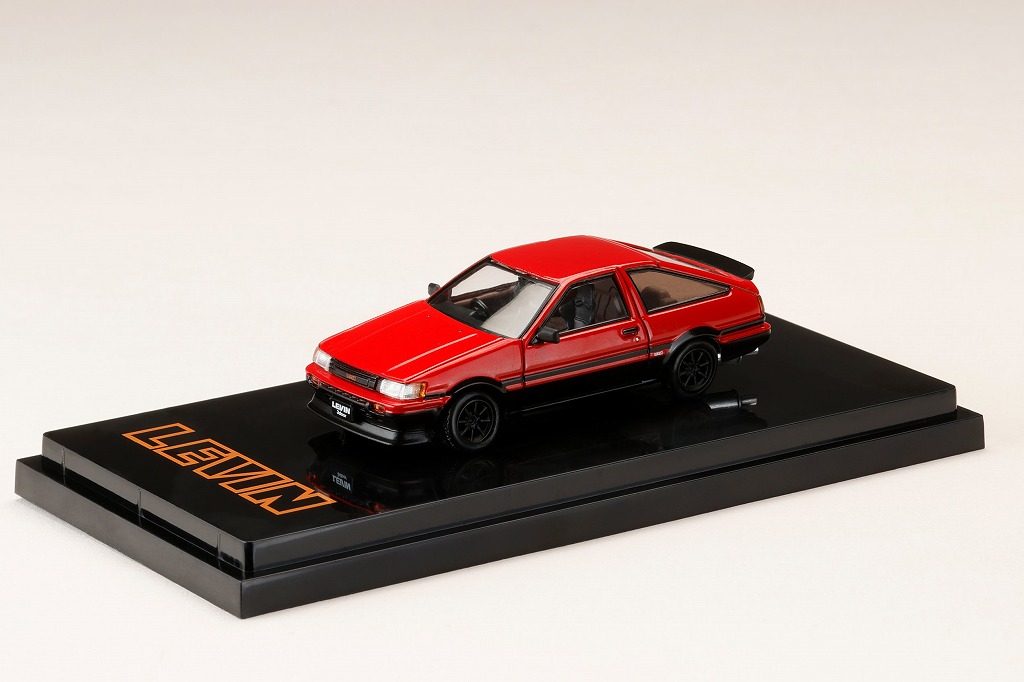 HJ64 1/64 Toyota COROLLA LEVIN AE86 3DOOR カスタムバージョン 1983 レッド/ブラック