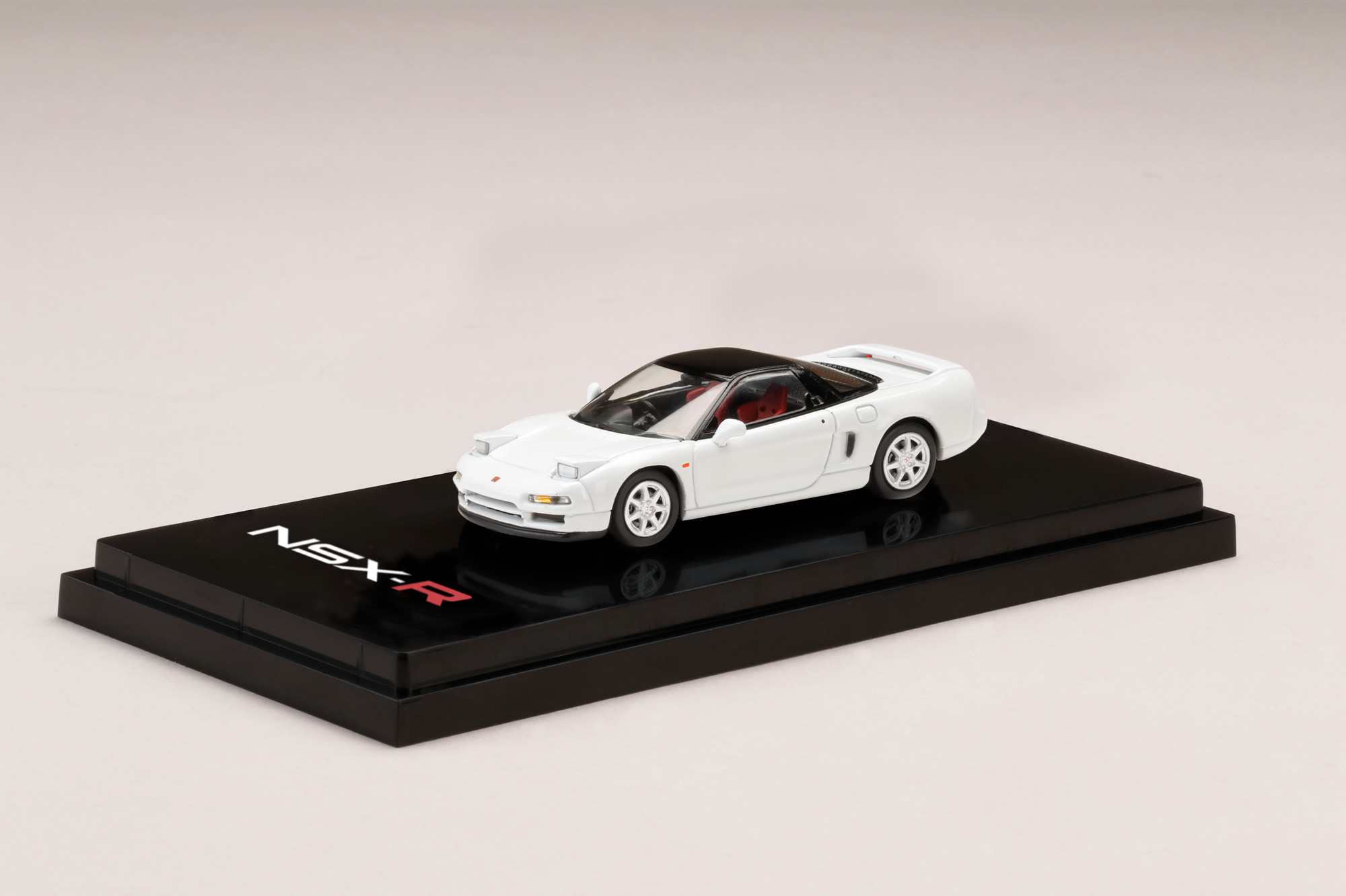 <予約　2026/12月以降発売予定> HJ64 1/64 Honda NSX TYPE R (NA1) 1992 チャンピオンシップホワイト