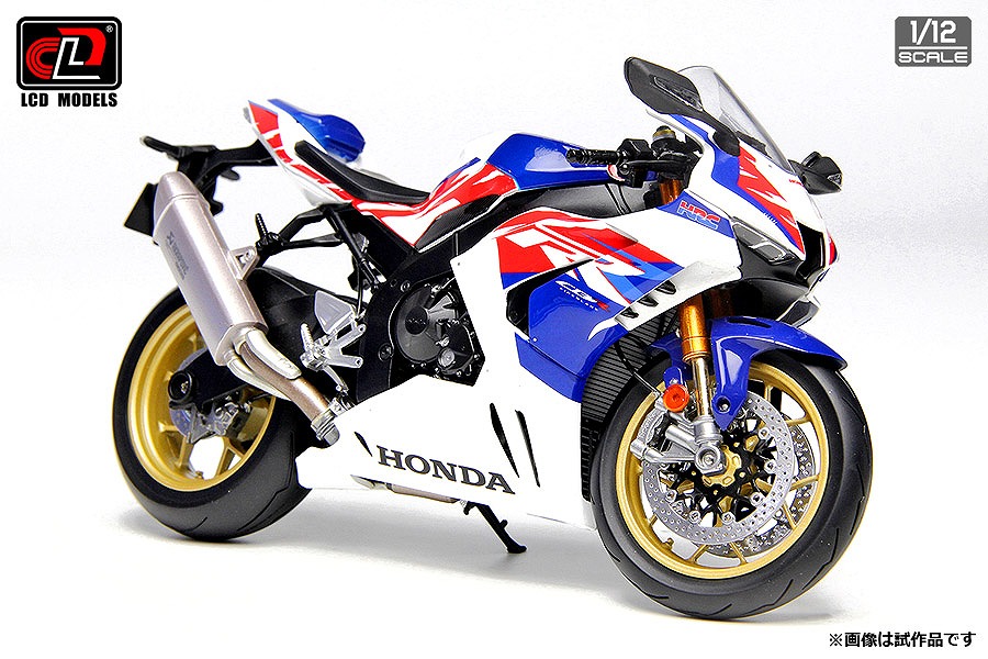 LCD 1/12 Honda CBR1000RR-R FIREBLADE SP (White color)