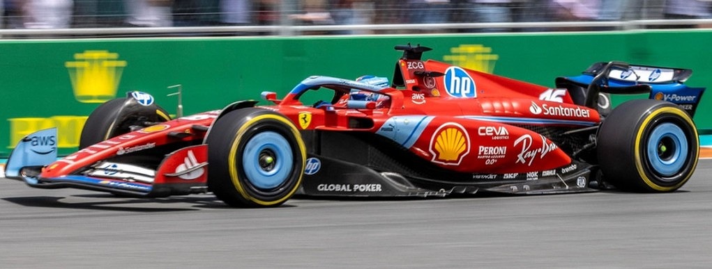 海外 高品質 送料込み Charles Leclerc Ferrari 2023 F1