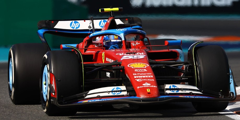 LOOKSMART 1/43 Ferrari SF-24 No.55 5th Miami GP 2024  Carlos Sainz