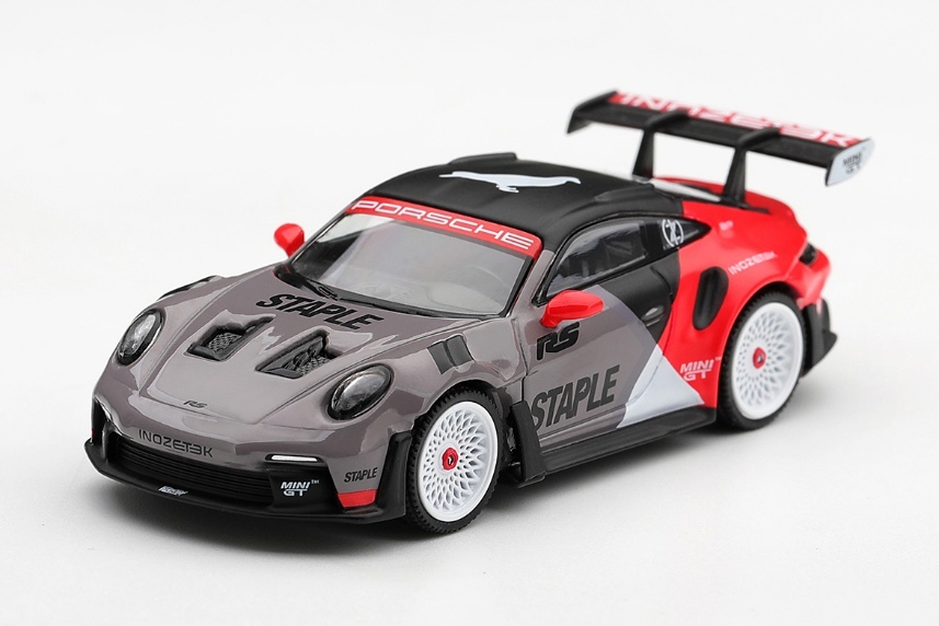 <予約 2027年5月以降入荷予定> MINI GT 1/64 ポルシェ 911 GT3 RS ステイプル x イノゼテック(左ハンドル)