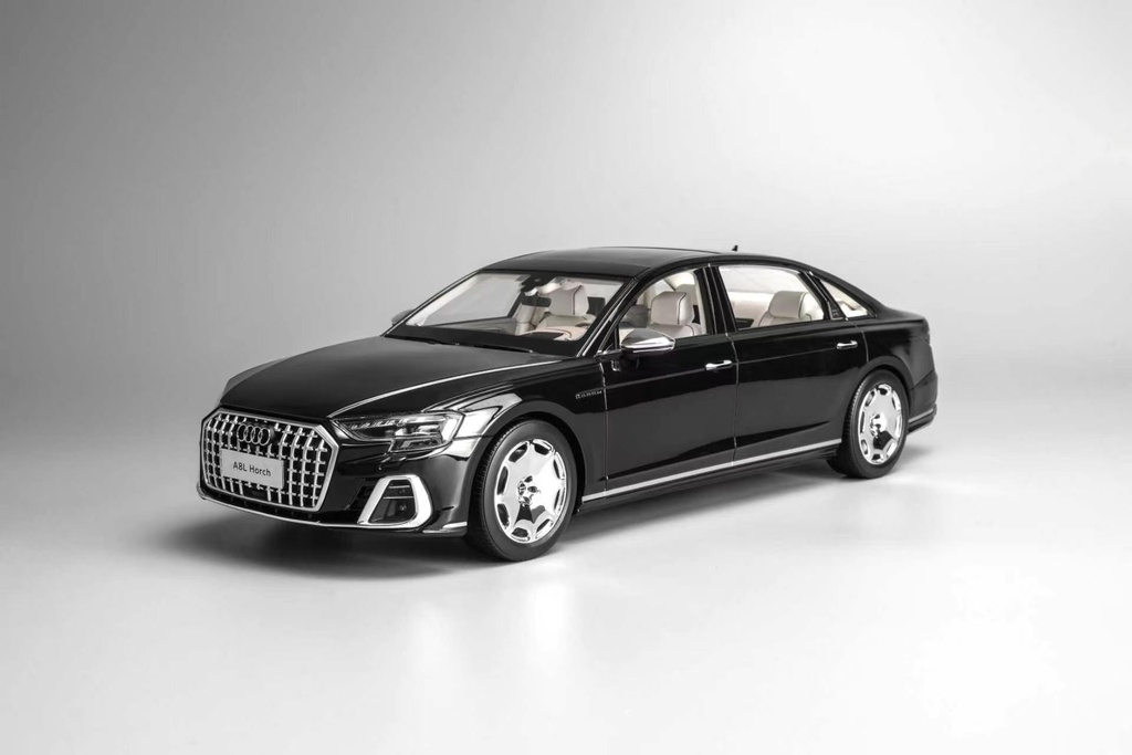 <予約 2026/11月発売予定> MOTORHELIX 1/18 Audi A8 L HORCH Legendary Black Metallic